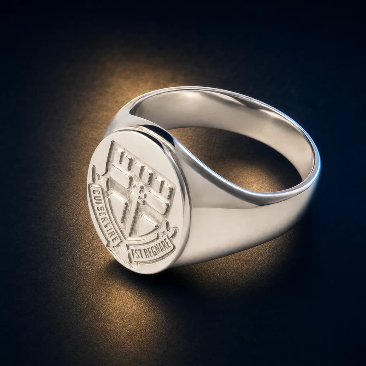 Men's 950 Silver Ring with an engraved school crest